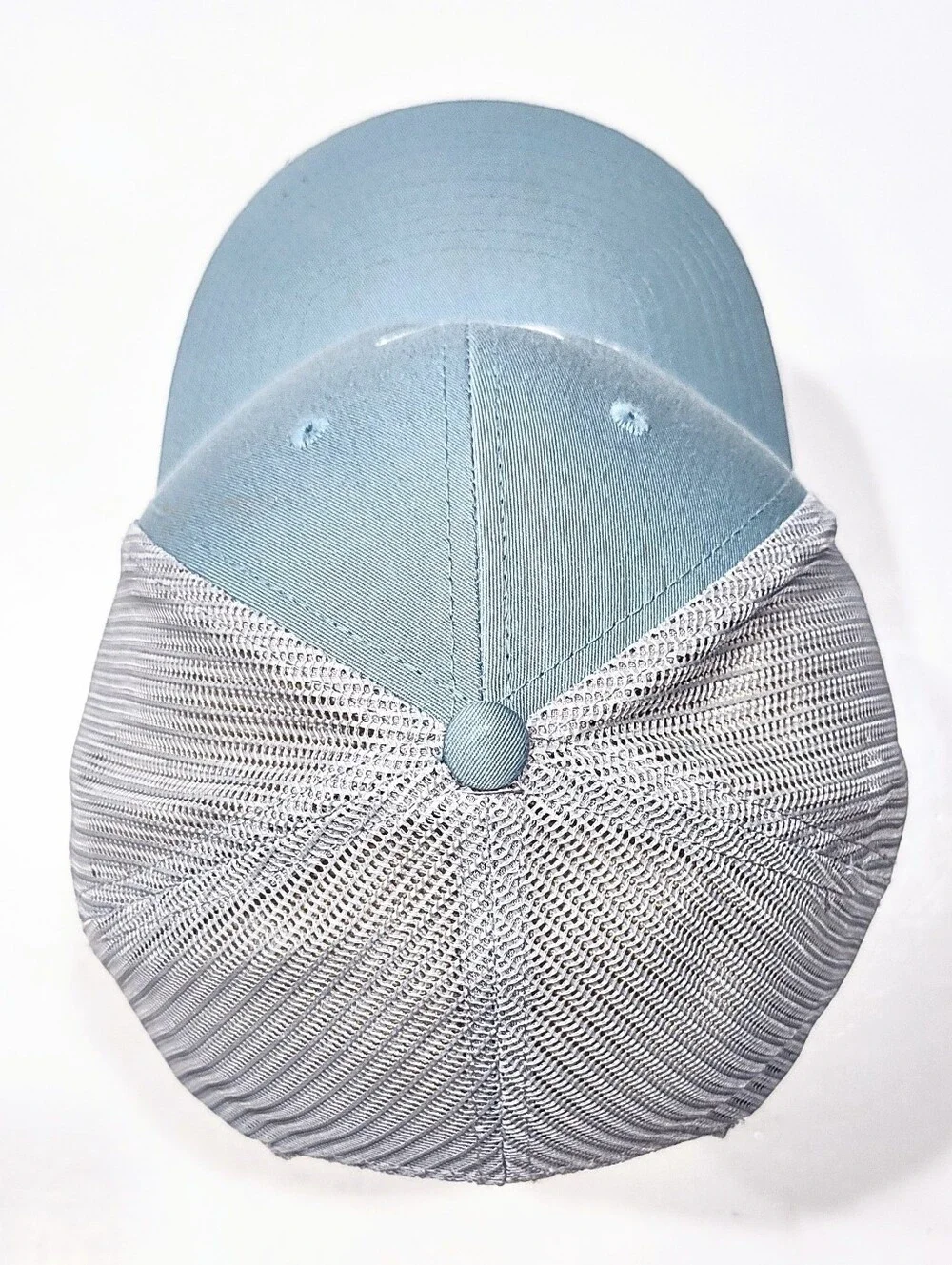 The YMCA Snapback Mesh Trucker Hat Baseball Cap M/L Adjustable Back Richardson